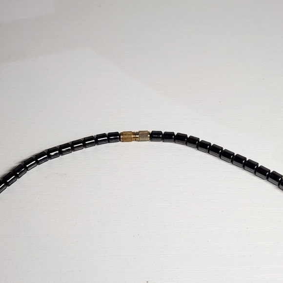 Hematite Necklace - Picture 3 of 4